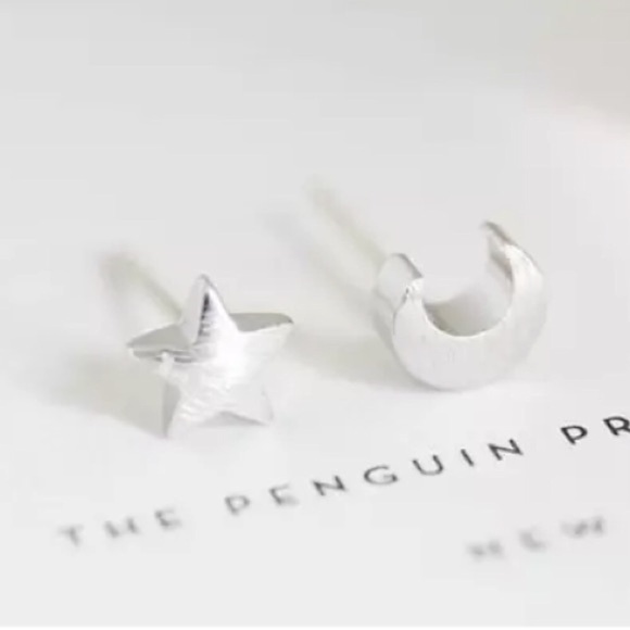“Celestial Duo” Moon Star Stud Simple Cute Earring - Picture 2 of 8